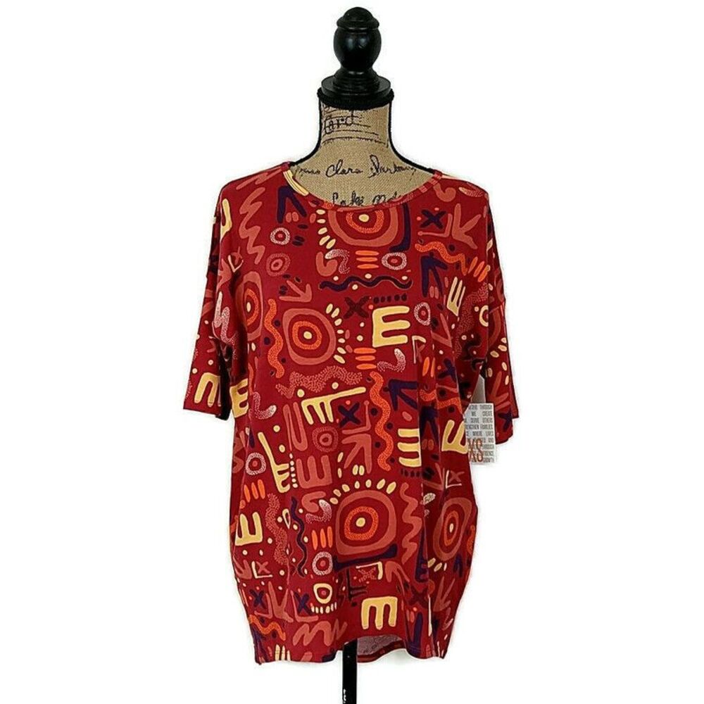 💥5/$25 NWT‎ LulaRoe XS Irma Red Geometric Short Sleeve Scoop Neck Tunic Tshirt